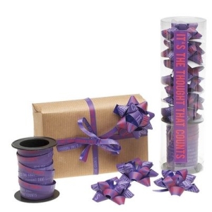 It�s the thought that counts gift wrap set.